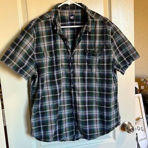 Men’s plaid button up shirt. Route 66. Size XL